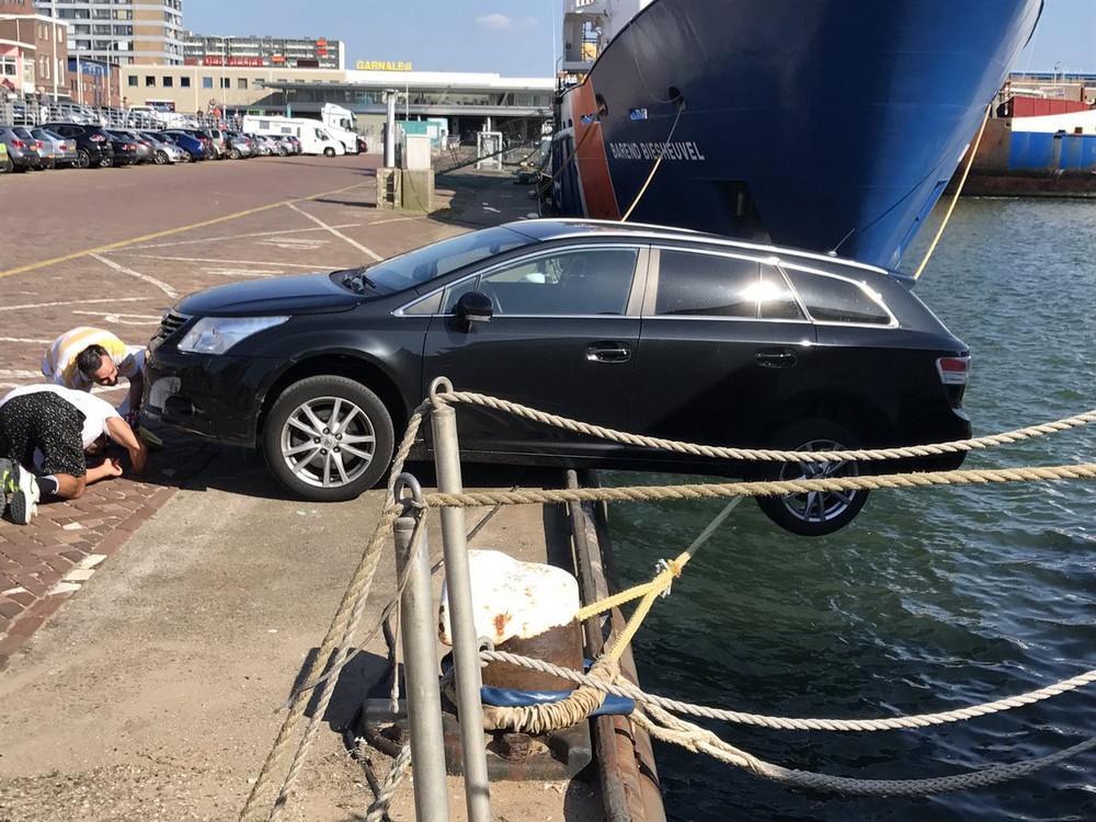 Bad Days Happen (25 pics) Bad Days Happen (25 pics)