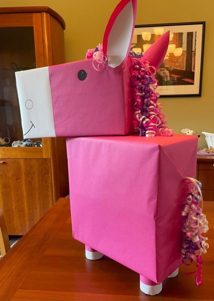 Creative Gift Wrapping (15 pics) Creative Gift Wrapping (15 pics)