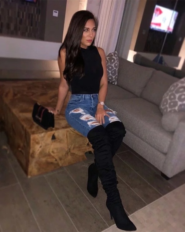 Cute Girls (21 pics)