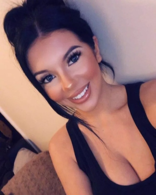 Beauty Girls (21 pics)