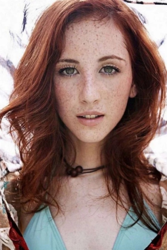 Redhead Girls (21 pics)
