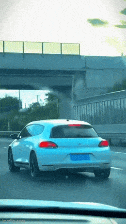 Acid GIFs, February 18 (25 gifs)