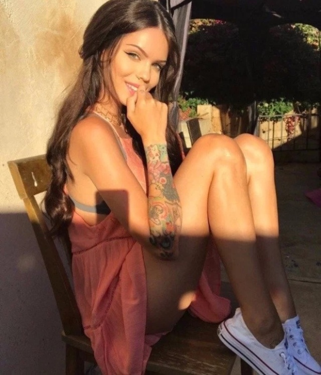 Tattooed Girls (21 pics)