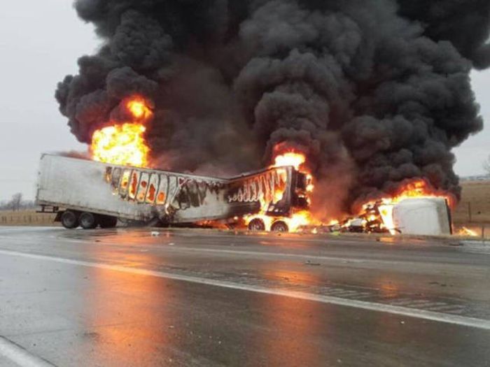 Bad Days Happen (25 pics) Bad Days Happen (25 pics)