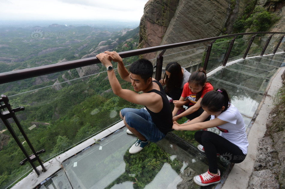 Daily Pictures. Part 1 (65 pics)