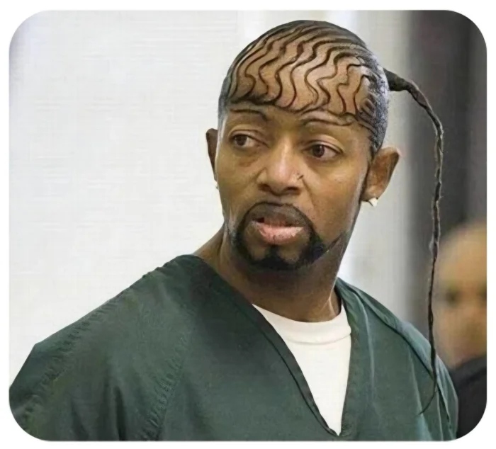 Awful Haircuts (15 pics) Awful Haircuts (15 pics)