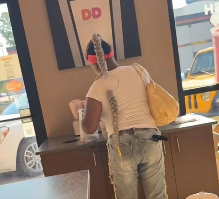 Awful Haircuts (15 pics) Awful Haircuts (15 pics)