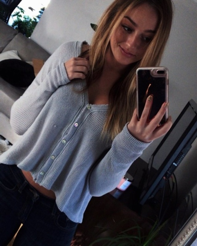 Hot Girls (21 pics) Hot Girls (21 pics)