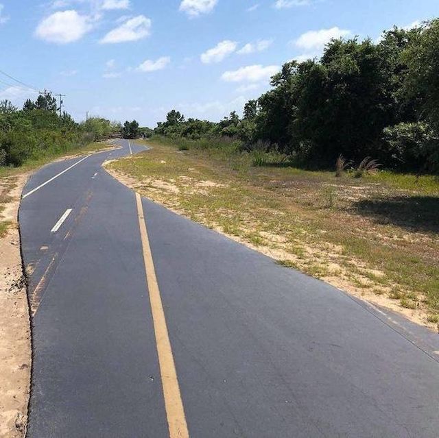 What Is Going On Here? (39 pics) What Is Going On Here? (39 pics)