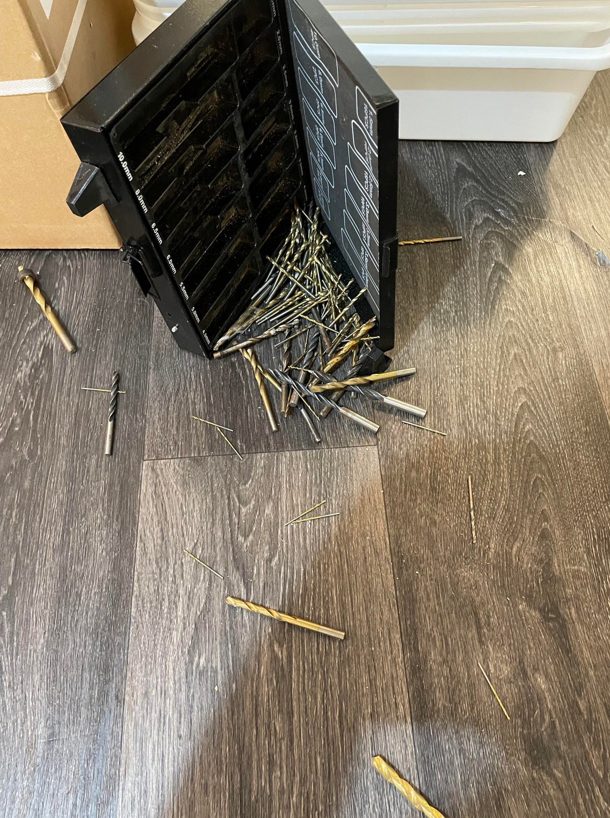 Bad Days Happen (33 pics)