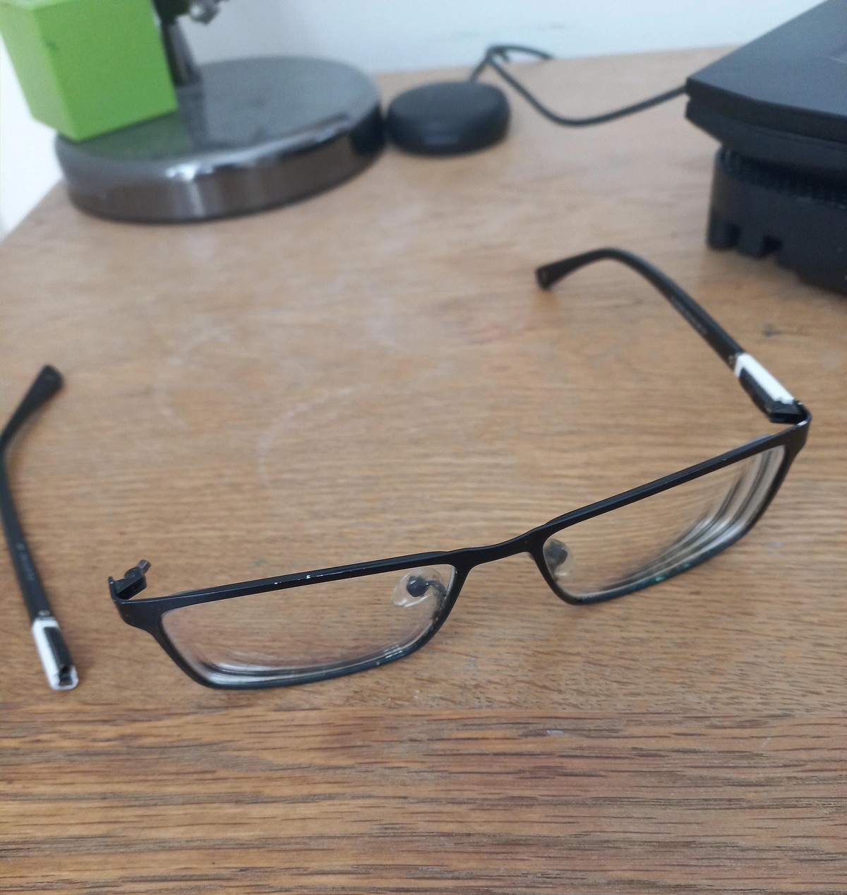 Bad Days Happen (33 pics)