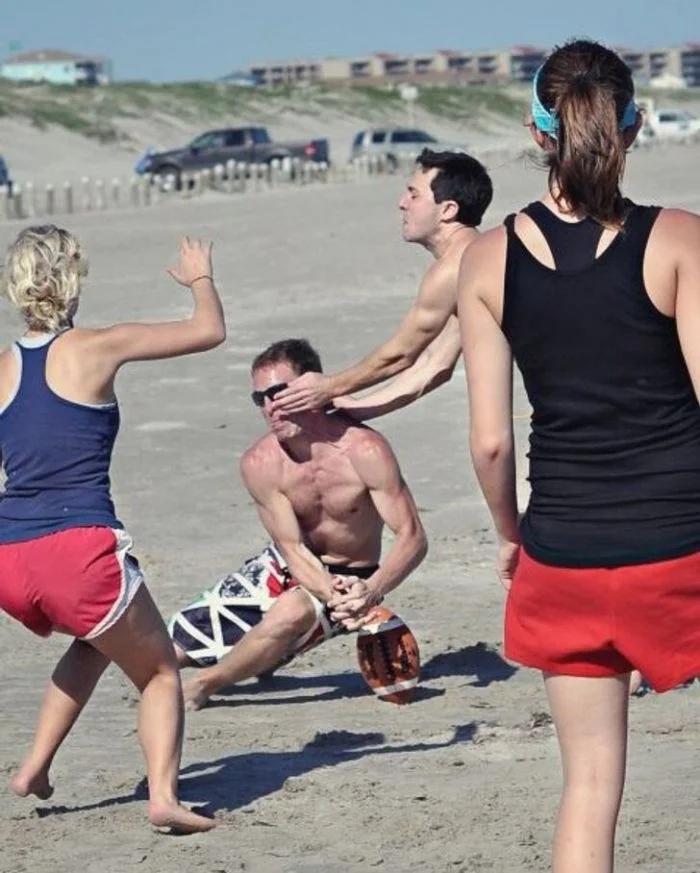 Right Moment (16 pics) Right Moment (16 pics)