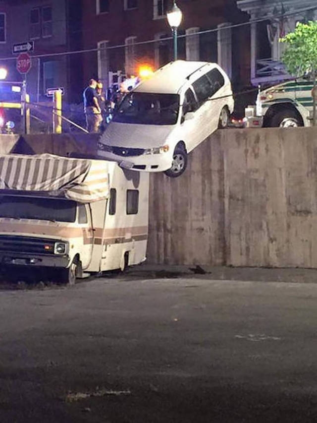 Bad Days Happen (25 pics) Bad Days Happen (25 pics)