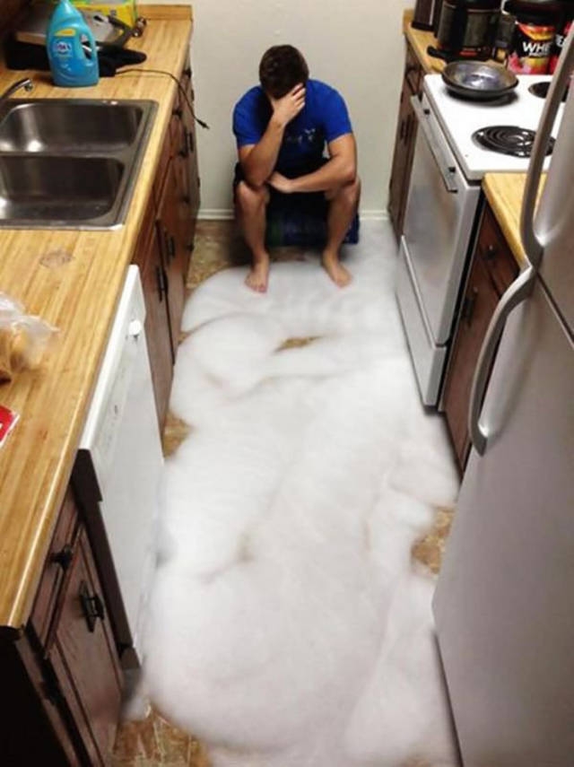 Bad Days Happen (25 pics) Bad Days Happen (25 pics)