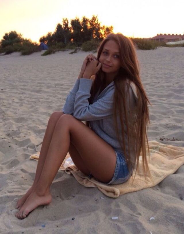 Beauty Girls (21 pics) Beauty Girls (21 pics)