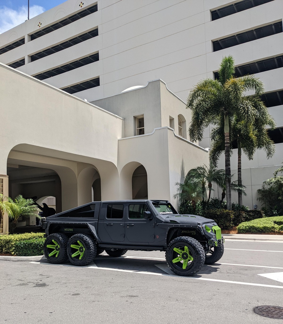 Crazy Tuning (23 pics)