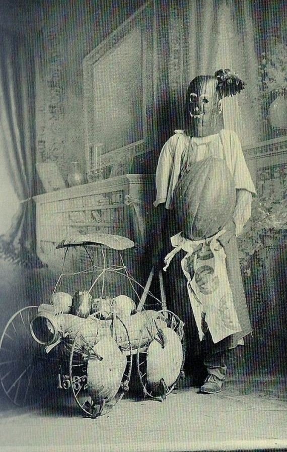 Creepy Photos (27 pics)