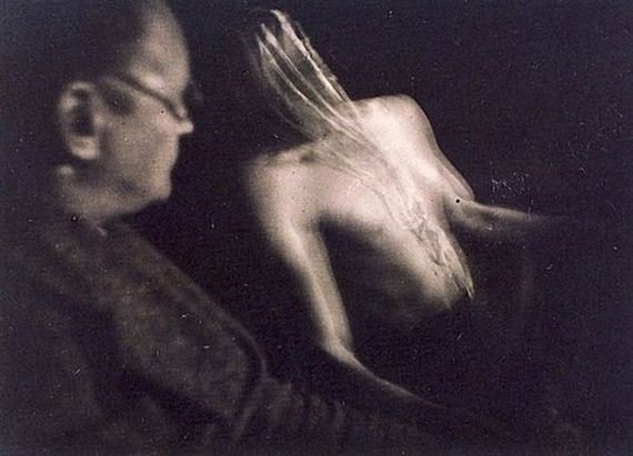 Creepy Photos (27 pics)