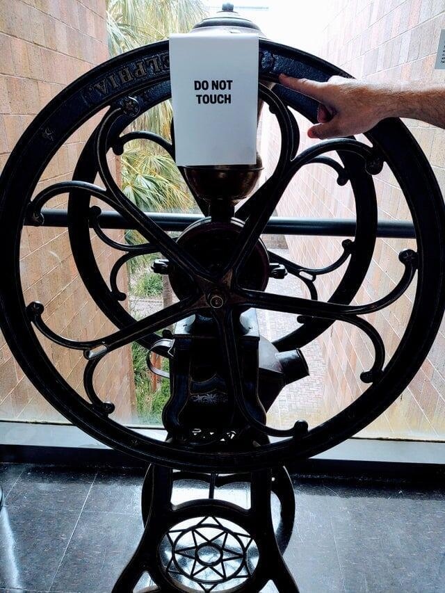 They Don't Care About The Rules (15 pics) They Don't Care About The Rules (15 pics)