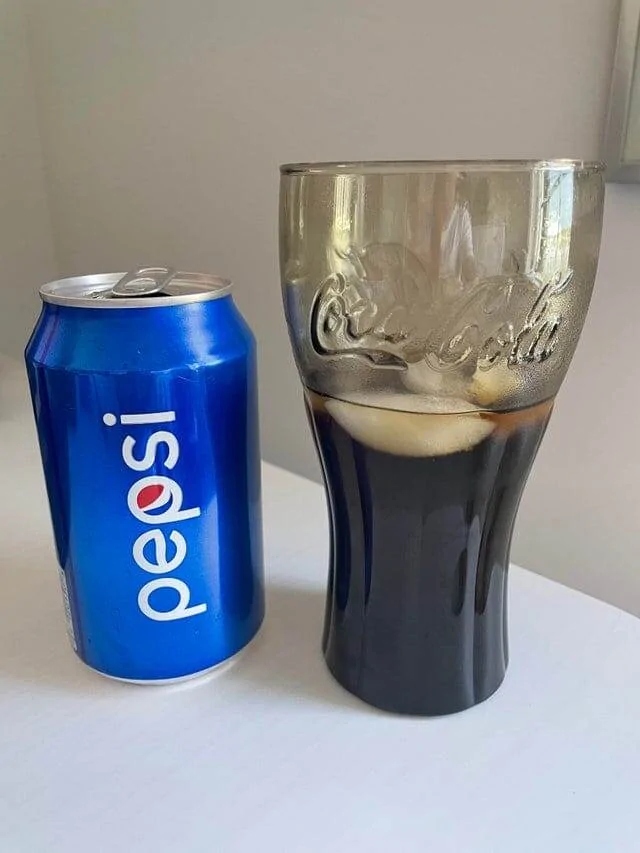 They Don't Care About The Rules (15 pics) They Don't Care About The Rules (15 pics)