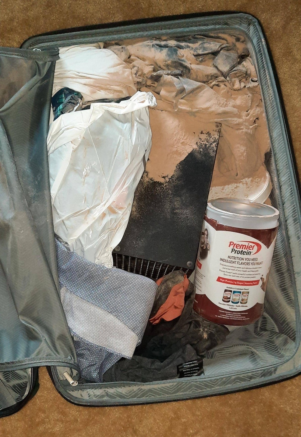 Bad Days Happen (23 pics)