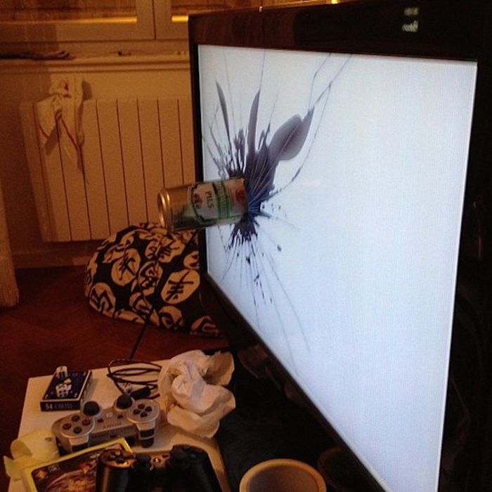 Bad Days Happen (18 pics)