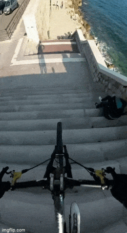 Acid GIFs, March 4 (25 gifs)