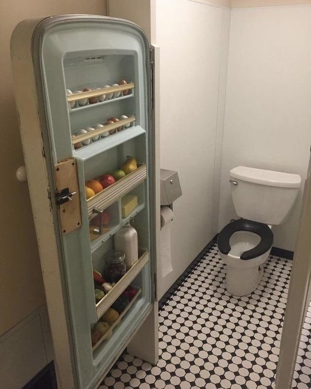Awful Interiors (17 pics)