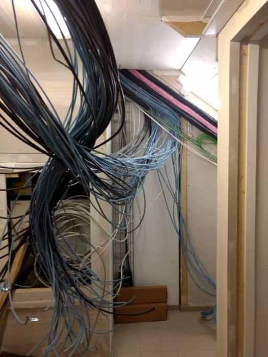 Unfortunate Situations (21 pics)