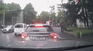 Acid GIFs, March 5 (25 gifs)
