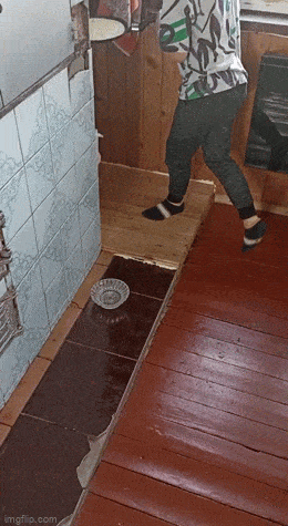Acid GIFs, March 5 (25 gifs)