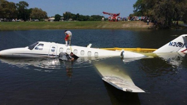 Bad Days Happen (23 pics)