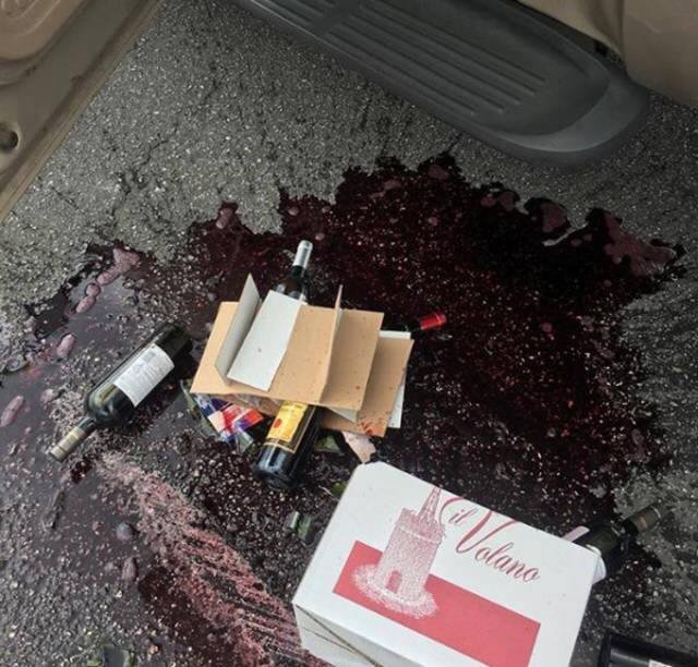 Bad Days Happen (23 pics)