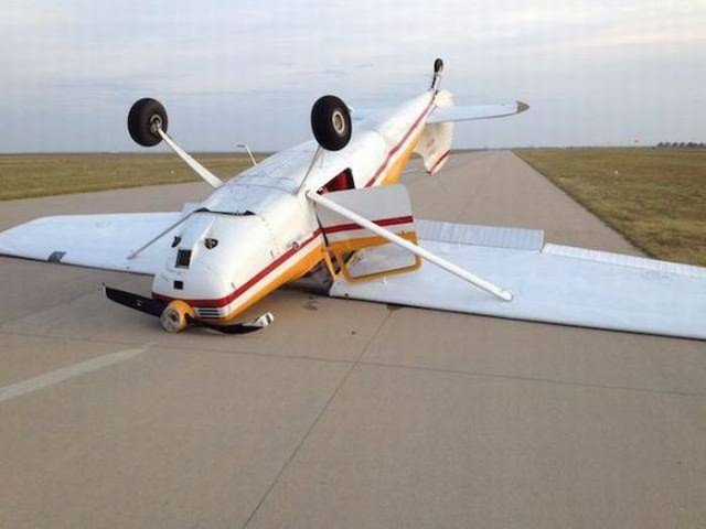 Bad Days Happen (23 pics)