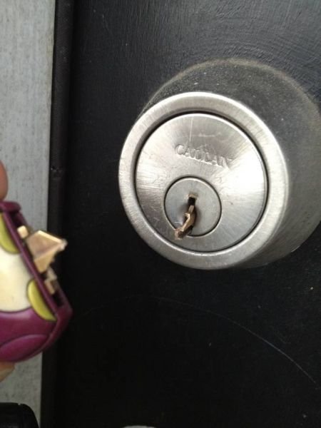 Bad Days Happen (23 pics)