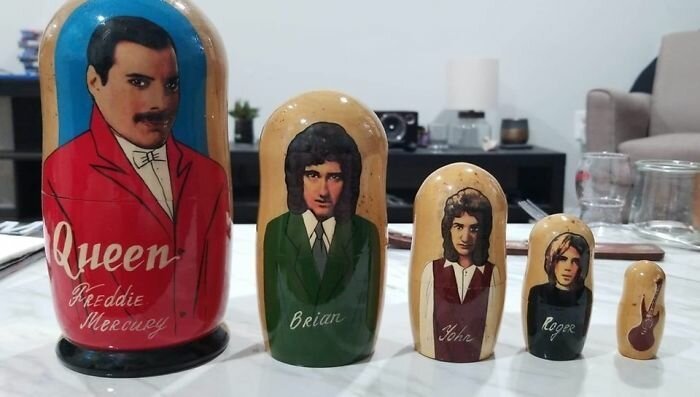 Odd Finds In Thrift Shops (25 pics)