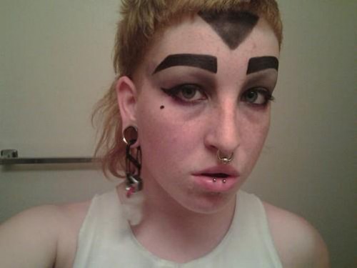 Terrible Eyebrows (14 pics)