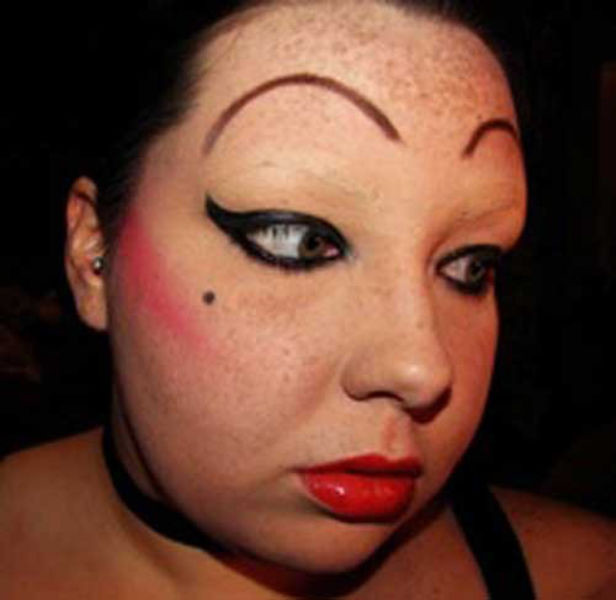 Terrible Eyebrows (14 pics)
