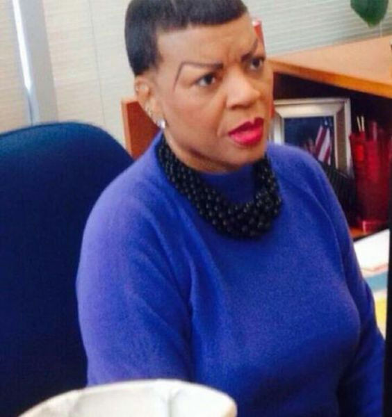 Terrible Eyebrows (14 pics)