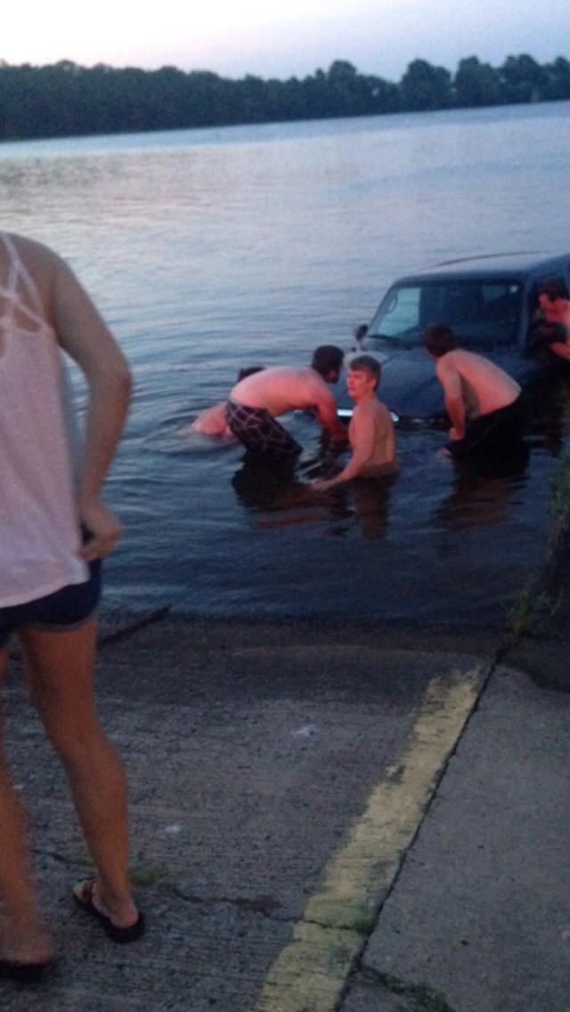Unfortunate Day (19 pics)