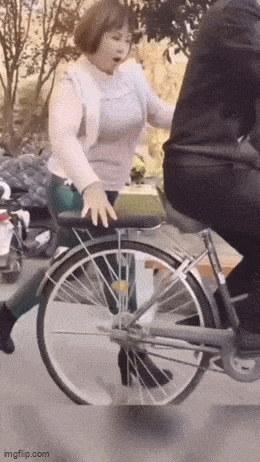 Acid GIFs, March 13 (25 gifs)