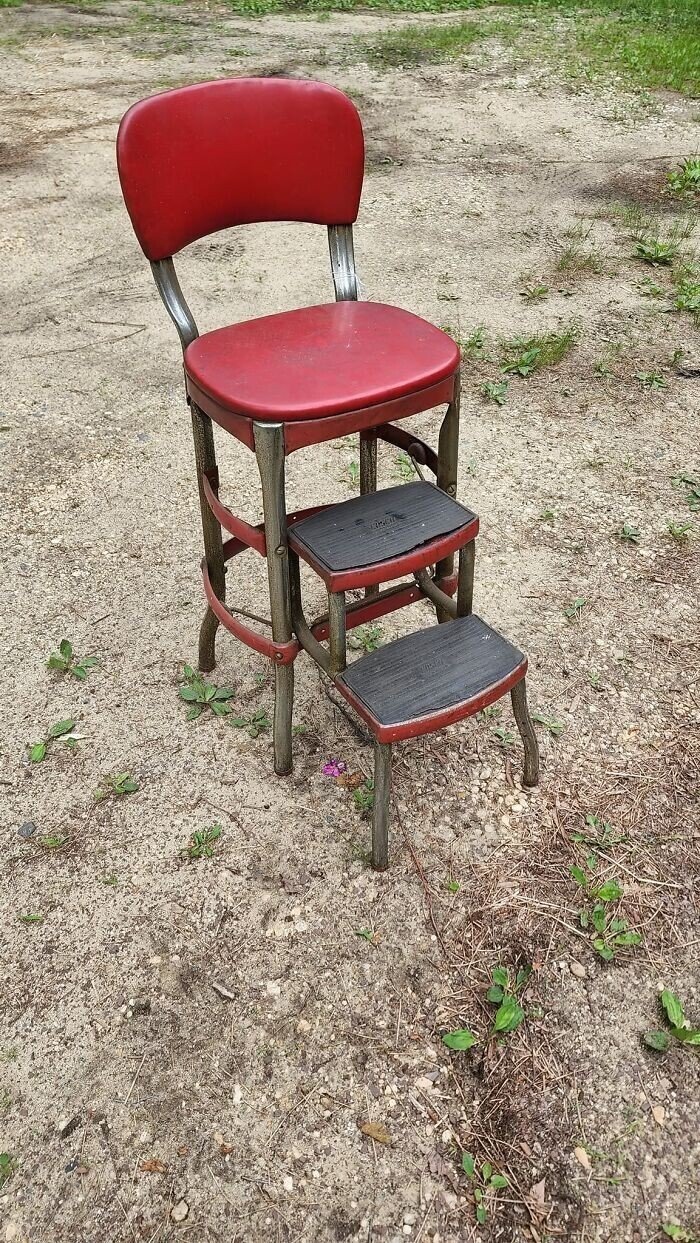 Strange Finds In Thrift Shops (27 pics)