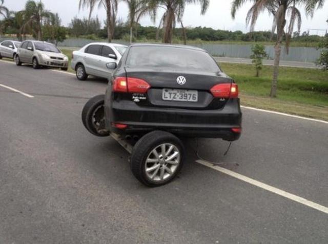 Bad Days Happen (23 pics)