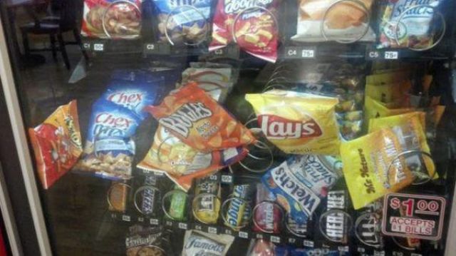 Unfortunate Situations (22 pics)