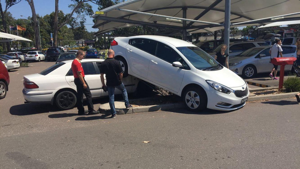 Bad Days Happen (23 pics)