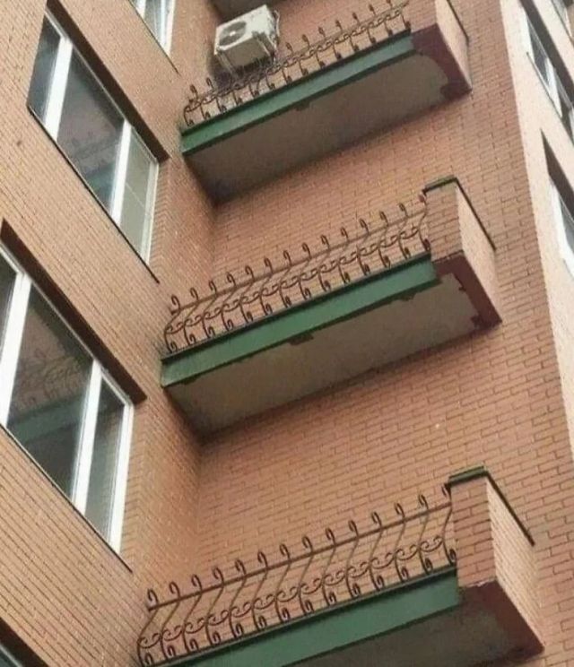 Failed Constructions (16 pics)