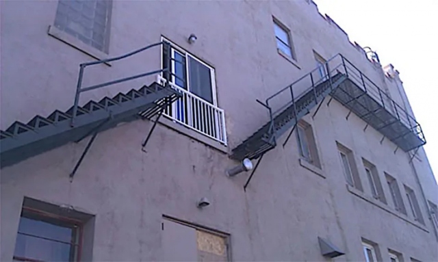 Failed Constructions (16 pics)