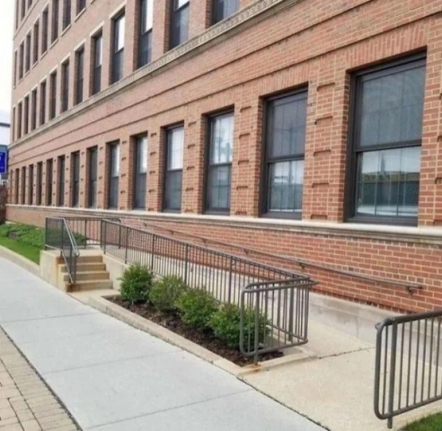 Failed Constructions (16 pics)