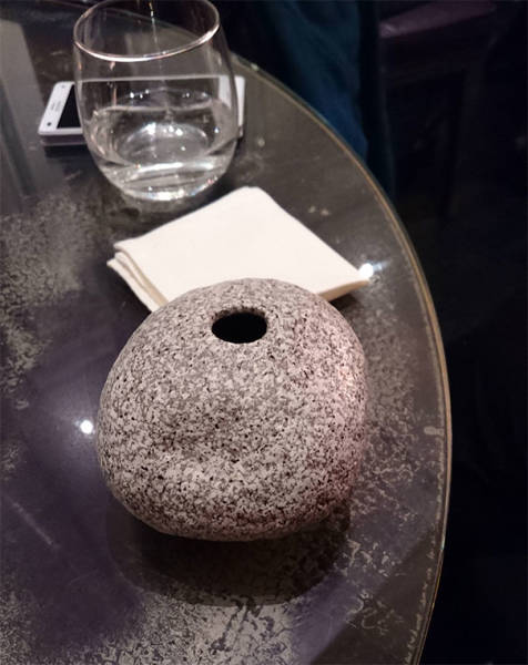 Crazy Food Serving (27 pics)