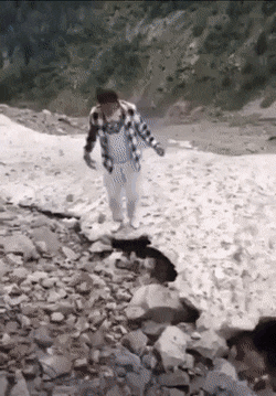 Acid GIFs, March 24 (25 gifs)